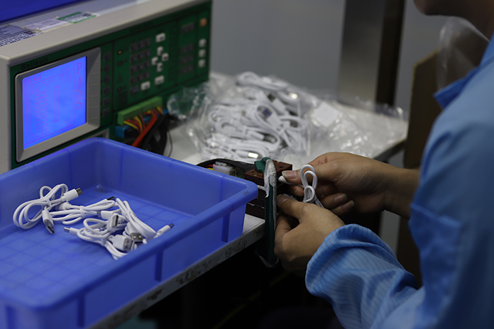 Why Your Water Flosser Won't Charge? Sometimes It's the Cable – Here's How We Test Every Charging Cable